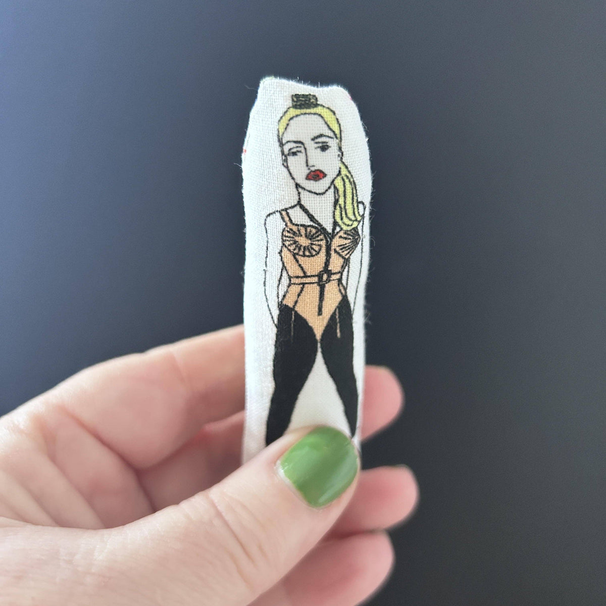 Madonna Tinned Idol