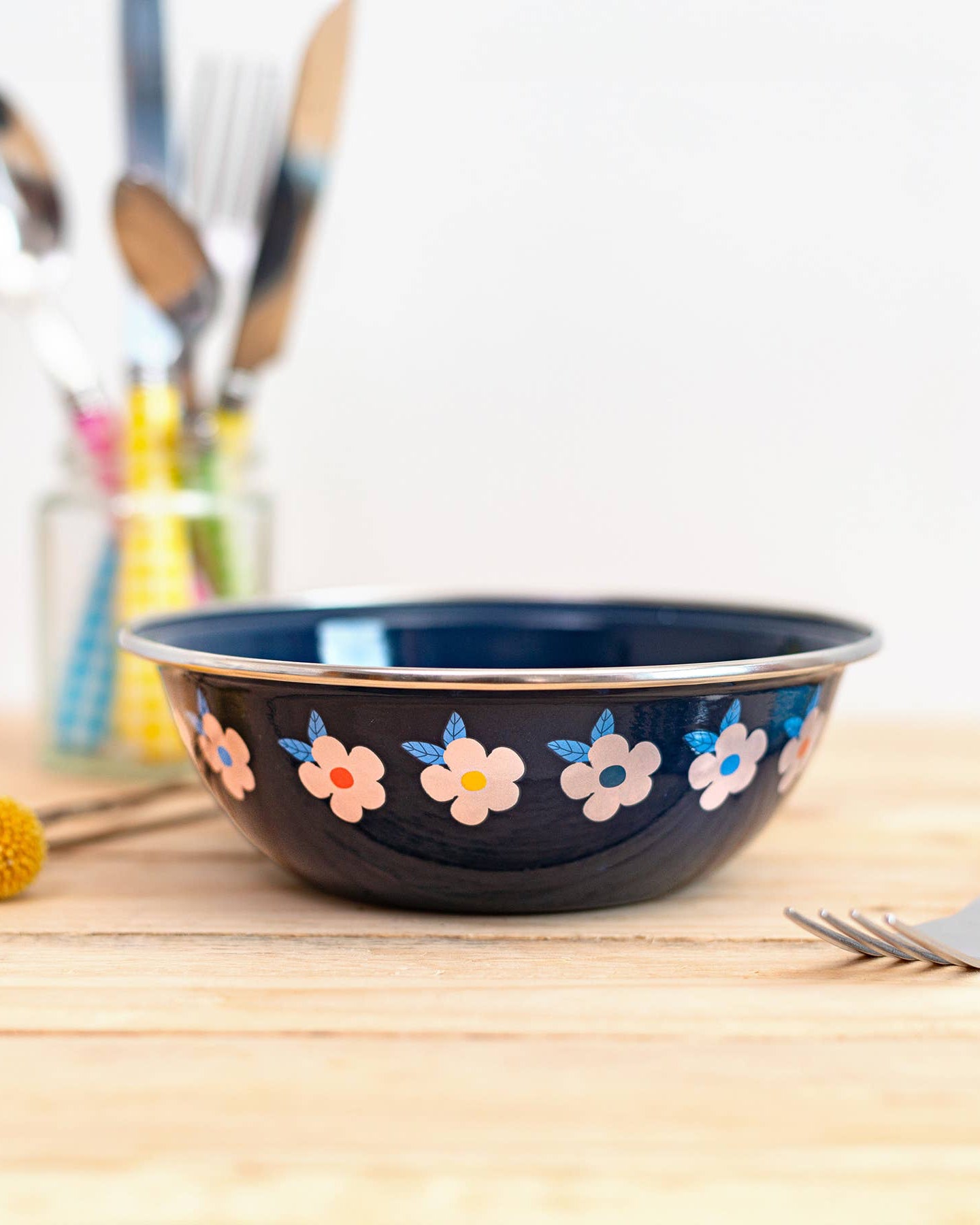 Retro Floral Enamelware Bowl