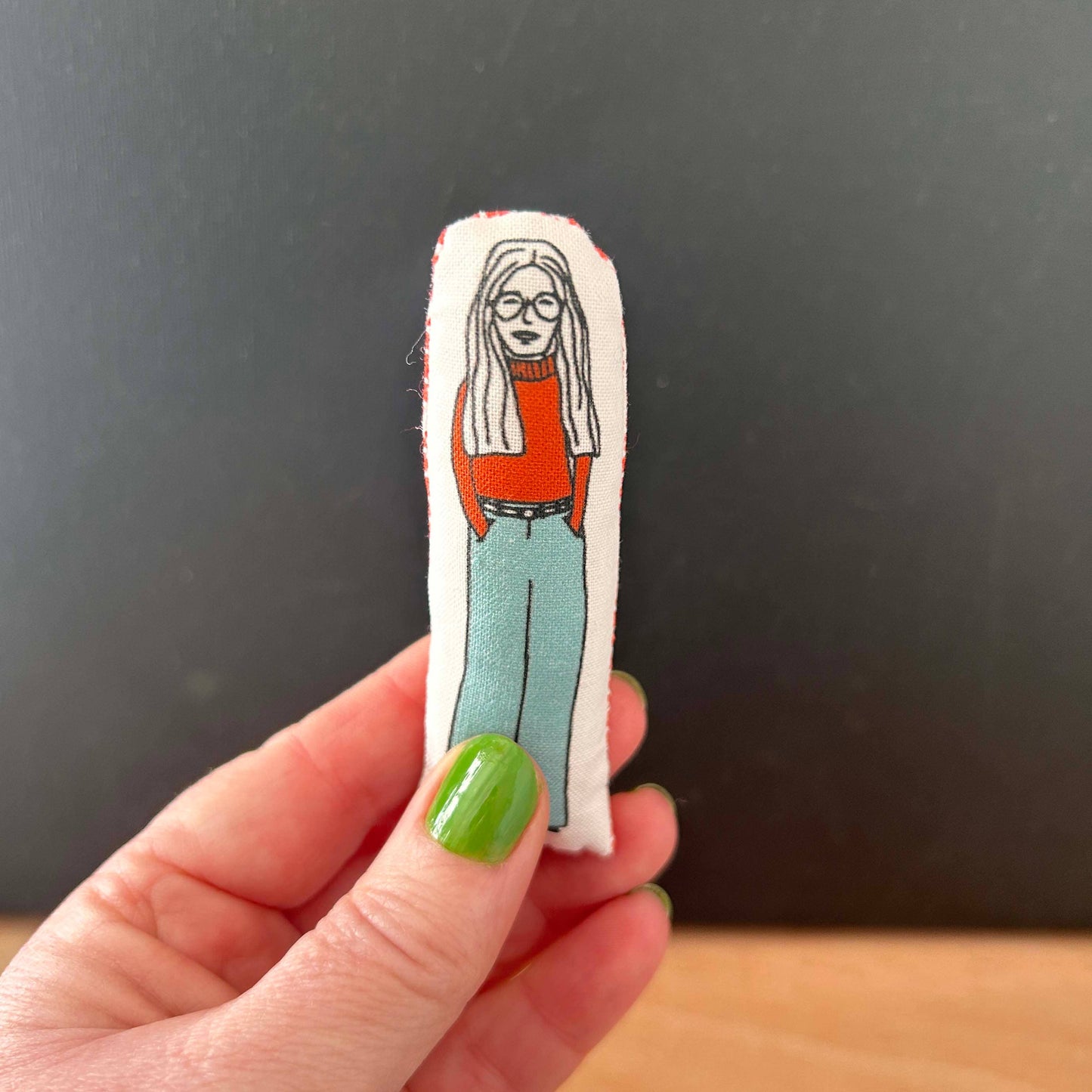 Gloria Steinem Tinned Idol